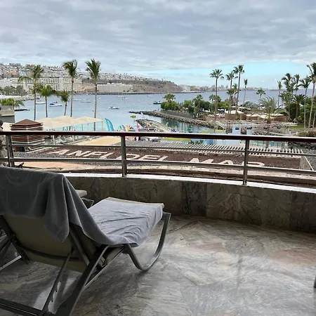 Puerto Anfi Tatil Evi